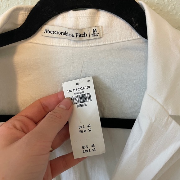 NWT Abercrombie long sleeve hook and eye shirt. - Picture 4 of 9